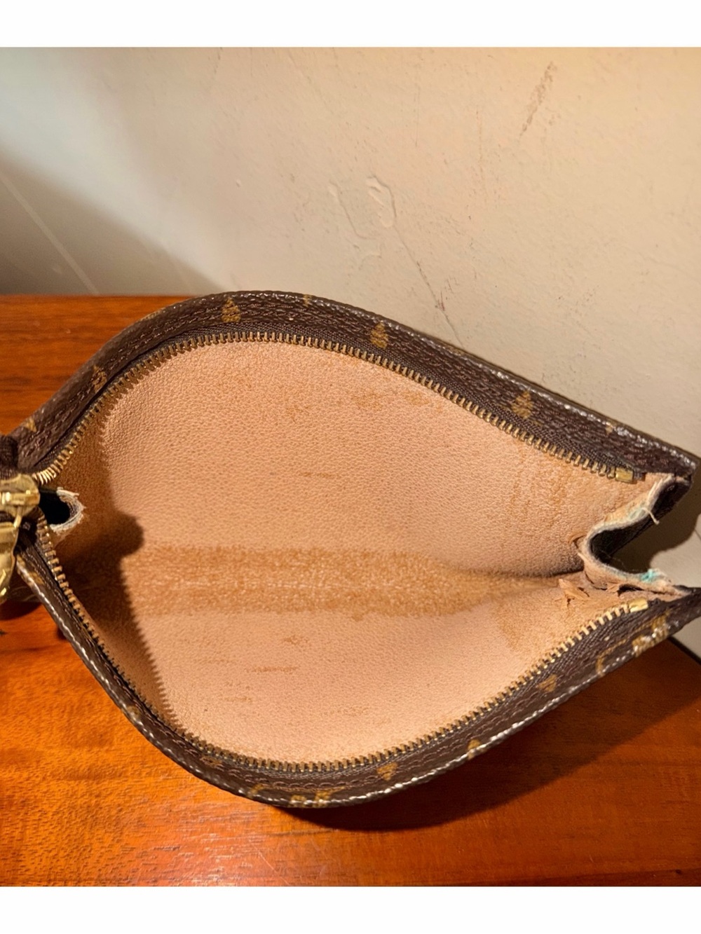 💚CHIC💚LOUIS VUITTON POCHETTE GM - Picture 10 of 13